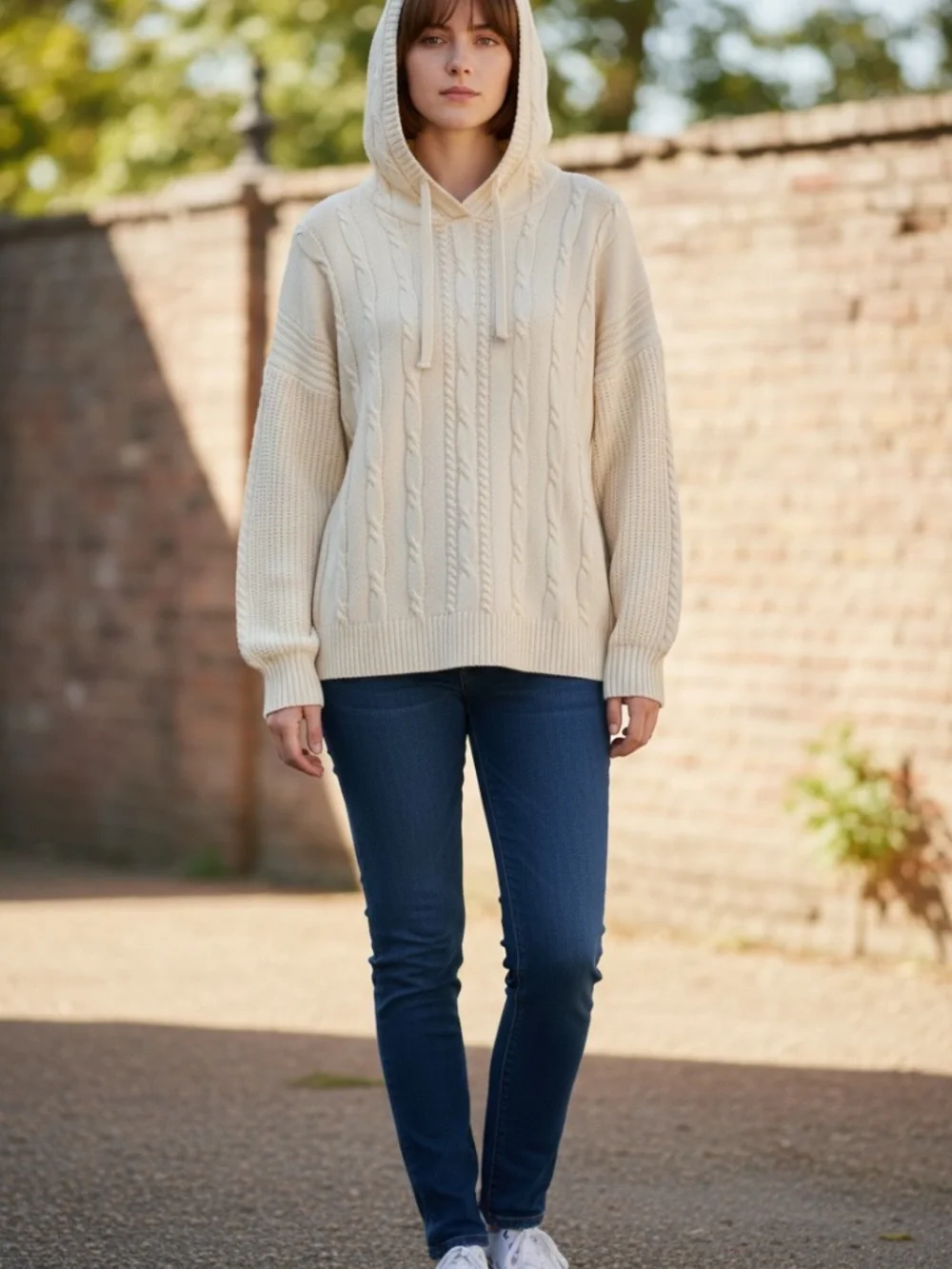 KOKUN ecru cable knit hoodie sweater, M, CB2643 - Picture 5 of 5